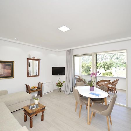 P&I Apartments Jadranska 74,Dobrota Kotor Kültér fotó