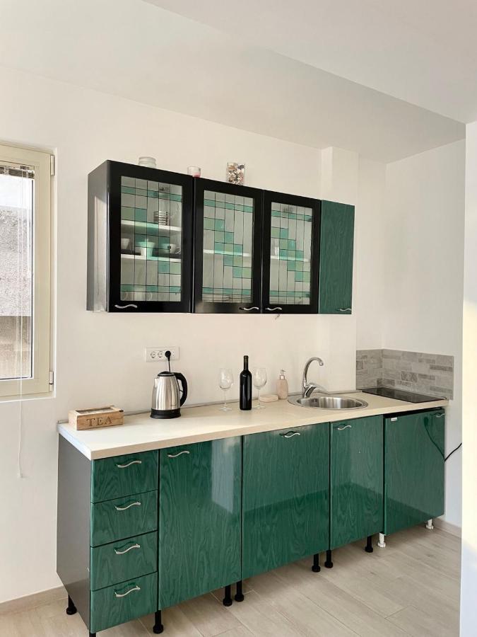 P&I Apartments Jadranska 74,Dobrota Kotor Kültér fotó