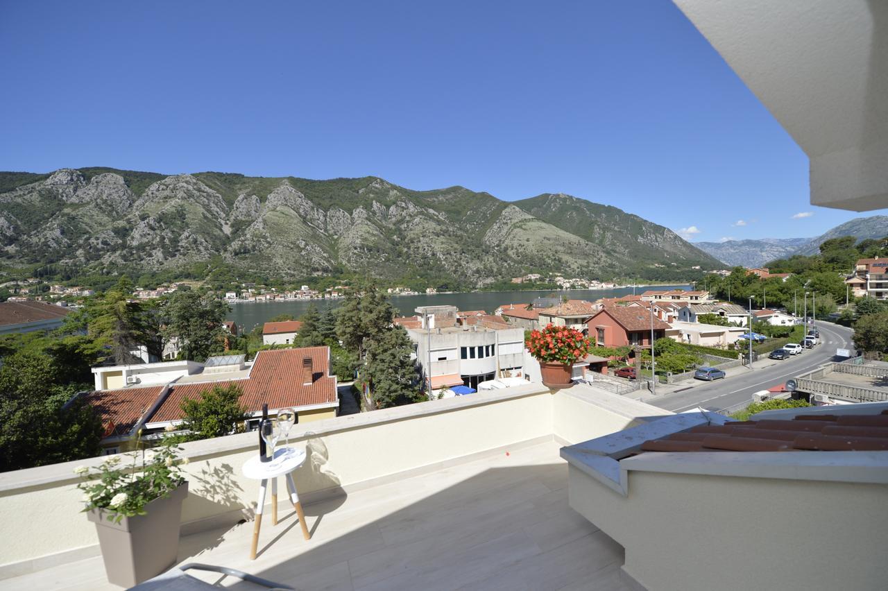P&I Apartments Jadranska 74,Dobrota Kotor Kültér fotó