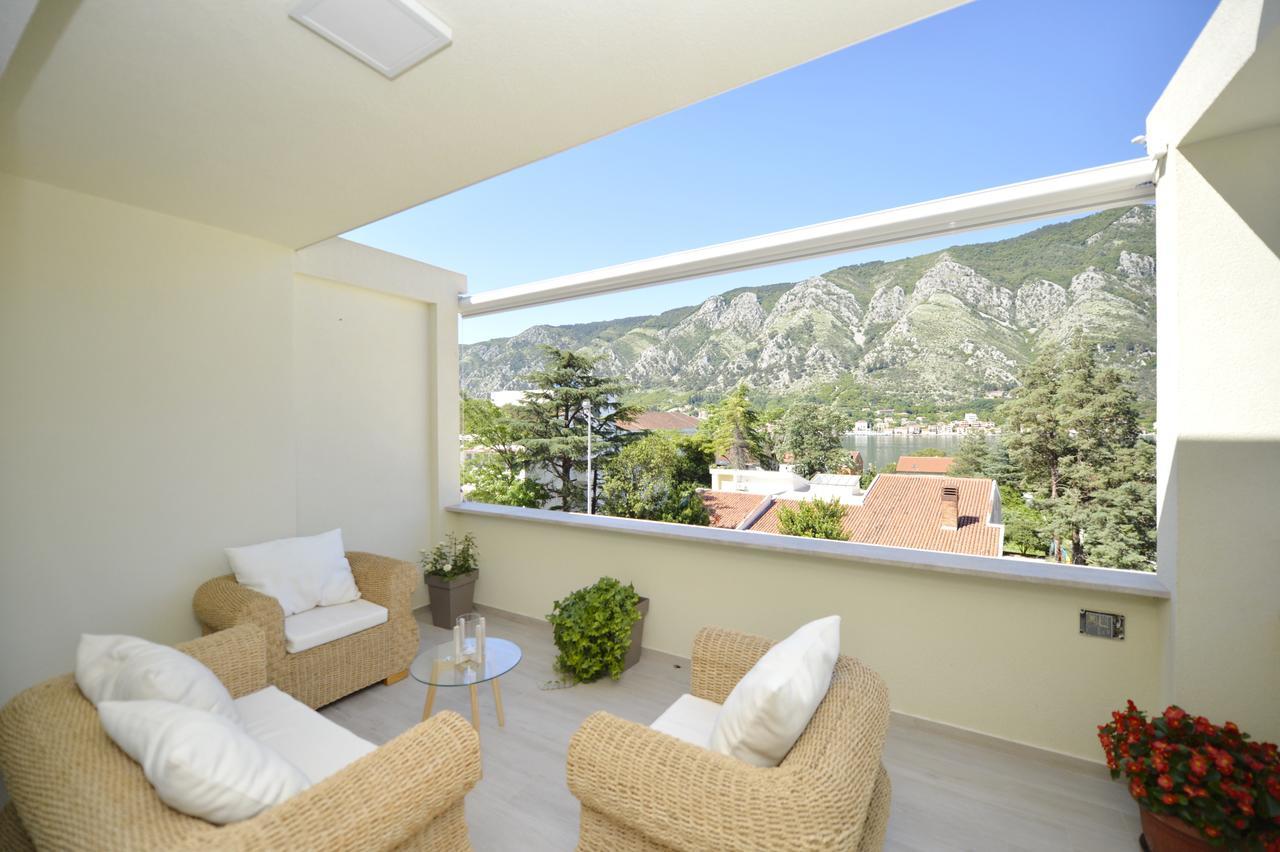 P&I Apartments Jadranska 74,Dobrota Kotor Kültér fotó