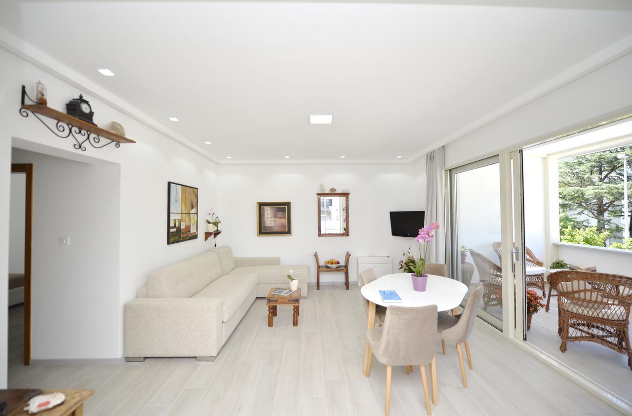 P&I Apartments Jadranska 74,Dobrota Kotor Kültér fotó