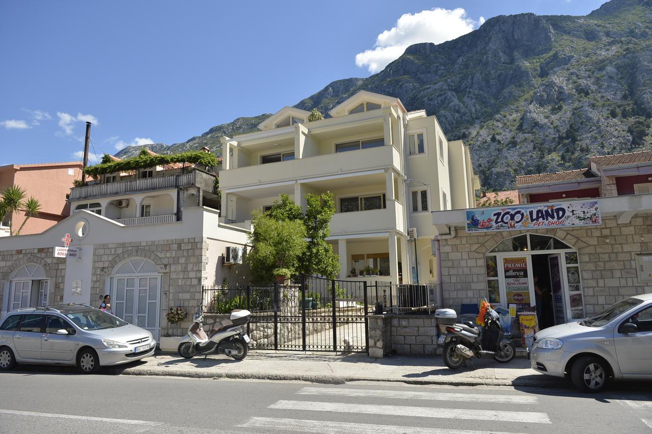 P&I Apartments Jadranska 74,Dobrota Kotor Kültér fotó
