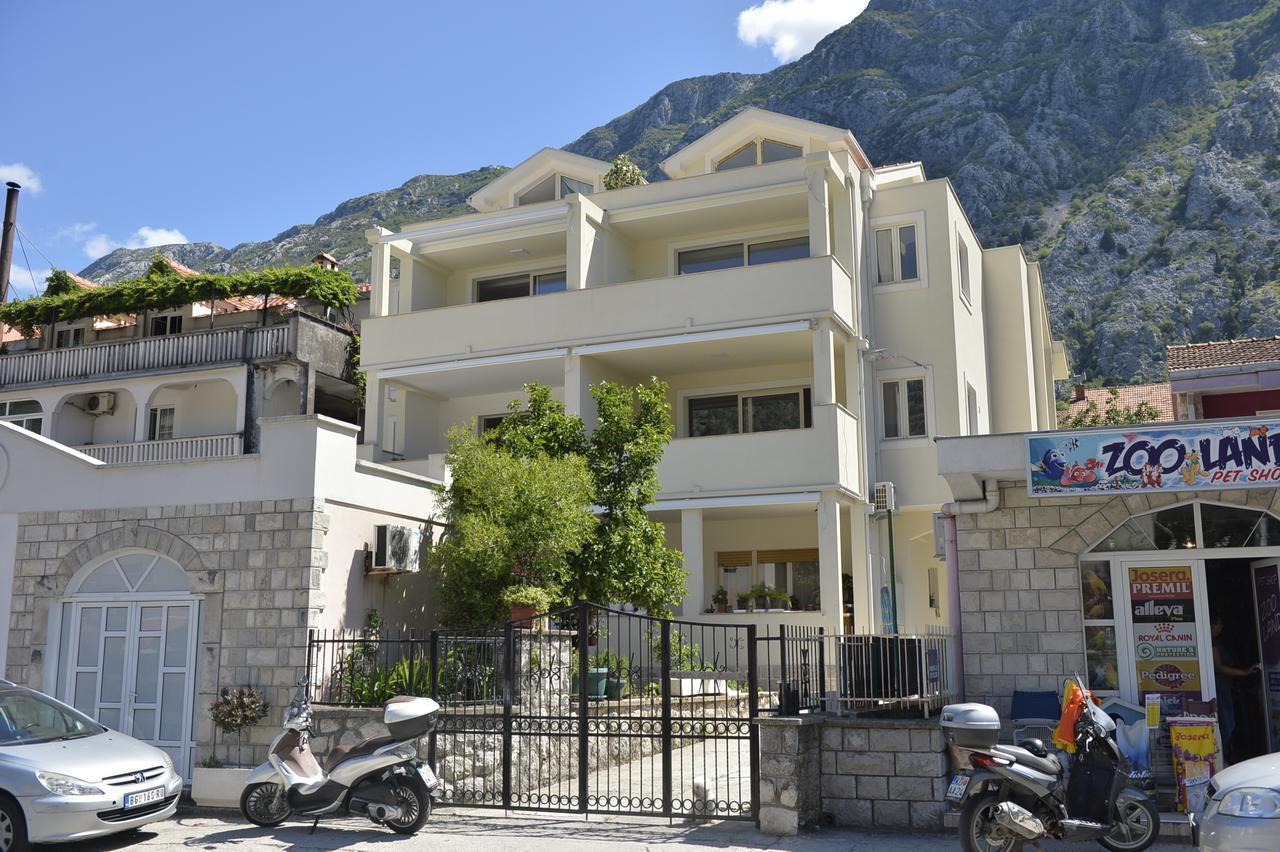 P&I Apartments Jadranska 74,Dobrota Kotor Kültér fotó