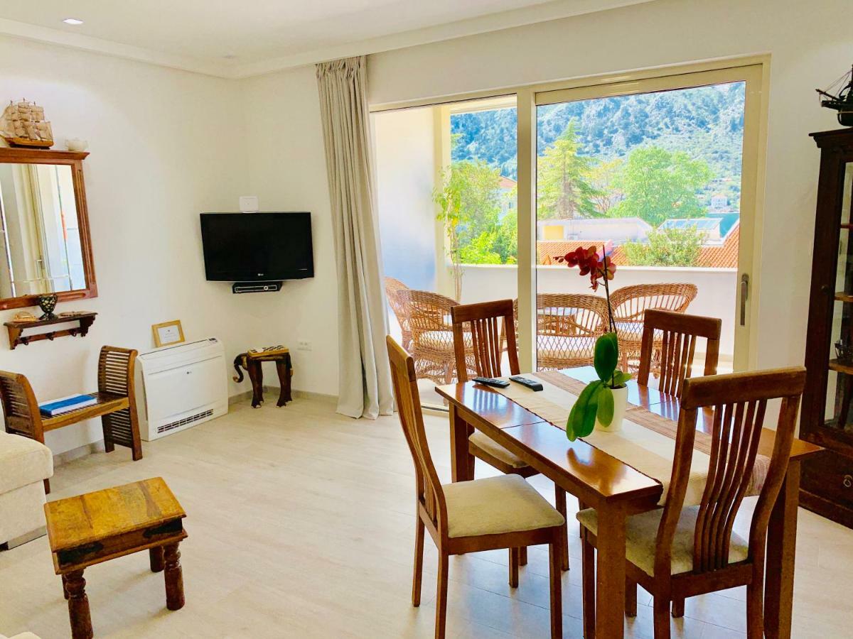 P&I Apartments Jadranska 74,Dobrota Kotor Kültér fotó