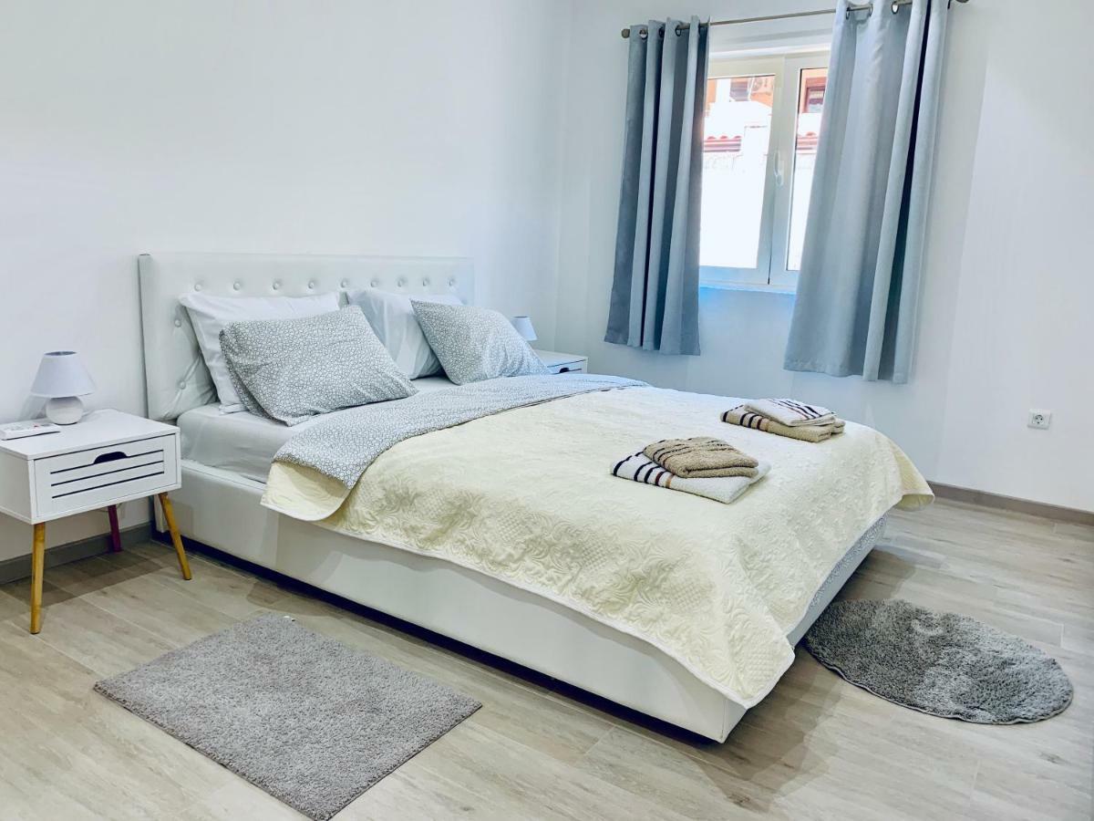 P&I Apartments Jadranska 74,Dobrota Kotor Kültér fotó
